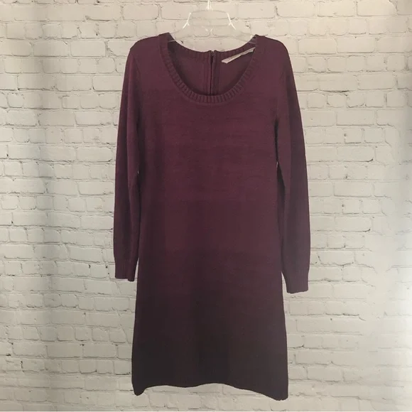 Women's Athleta Cotton/Wool Blend Purple Ombre Knit Sweater Dress. Size Small Women's Athleta Cotton/Wool Blend Purple Ombre Knit Sweater Dress. Size Small